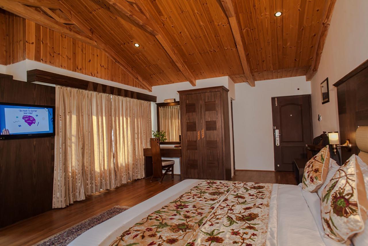 Lemon Tree Hotel Srinagar Kültér fotó